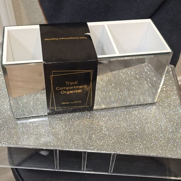 At Home Crushed Diamond Mirrored Triple Compartment Organizer - Picture 9 of 11